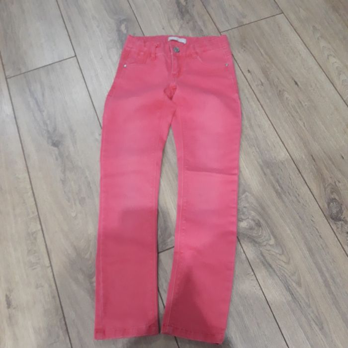 Spodnie jeansy rurki 128