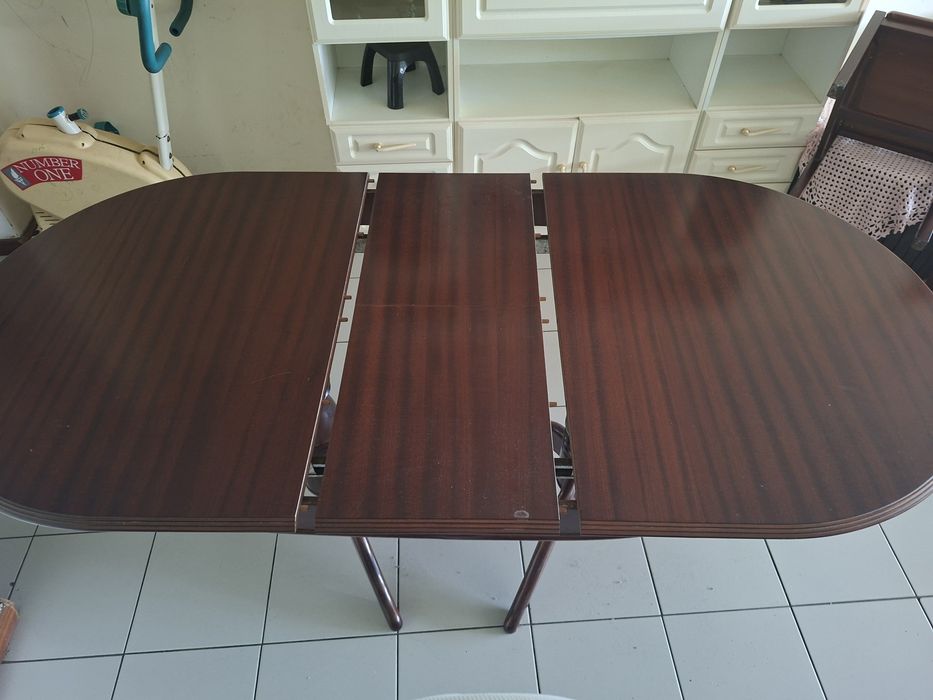 Vendo mesa nova pouco usada