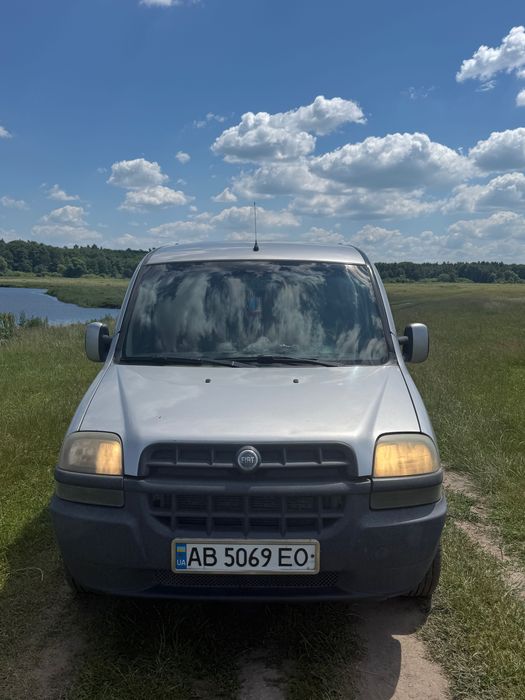 Автомобіль Fiat Doblo