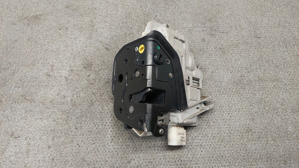 Fechadura / fecho porta trás esquerdo AUDI A4 Avant (8ED, B7)