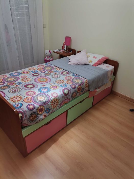 Mobília de quarto para rapariga