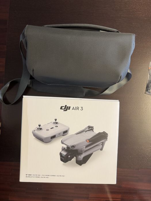 DJI AIR 3  Fly Combo RC N2