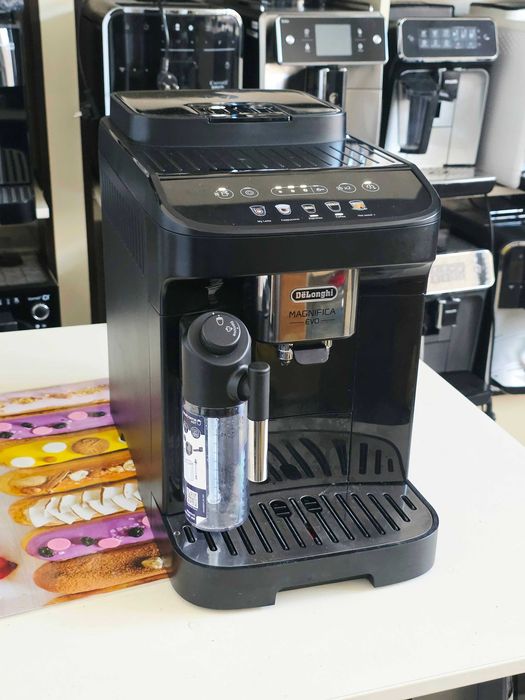 Кавомашина DeLonghi ECAM 290.61 Magnifica Evo