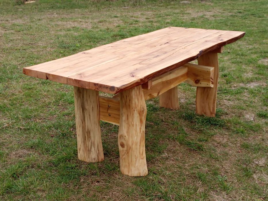 Stół ogrodowy, solidny