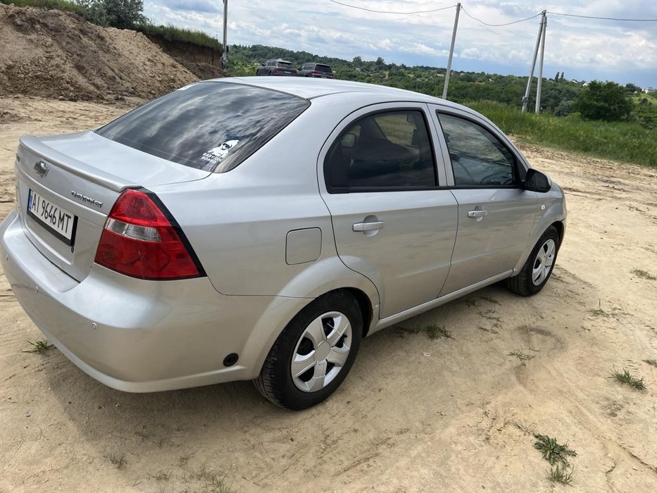 Продам Aveo T250 , 1.4 AT