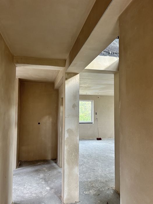 Tynki Maszynowe ( gipsowe, cementowo wapienne, )