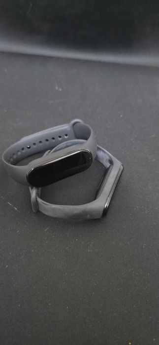 1 mi band 5 + 1 mi band 6