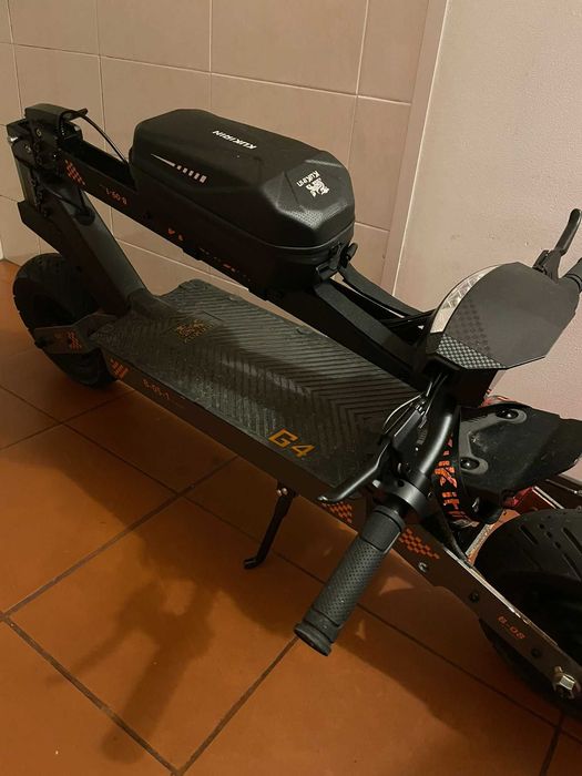 Trotinete Elétrica Kukirin G4 com apenas 156 km de utilização