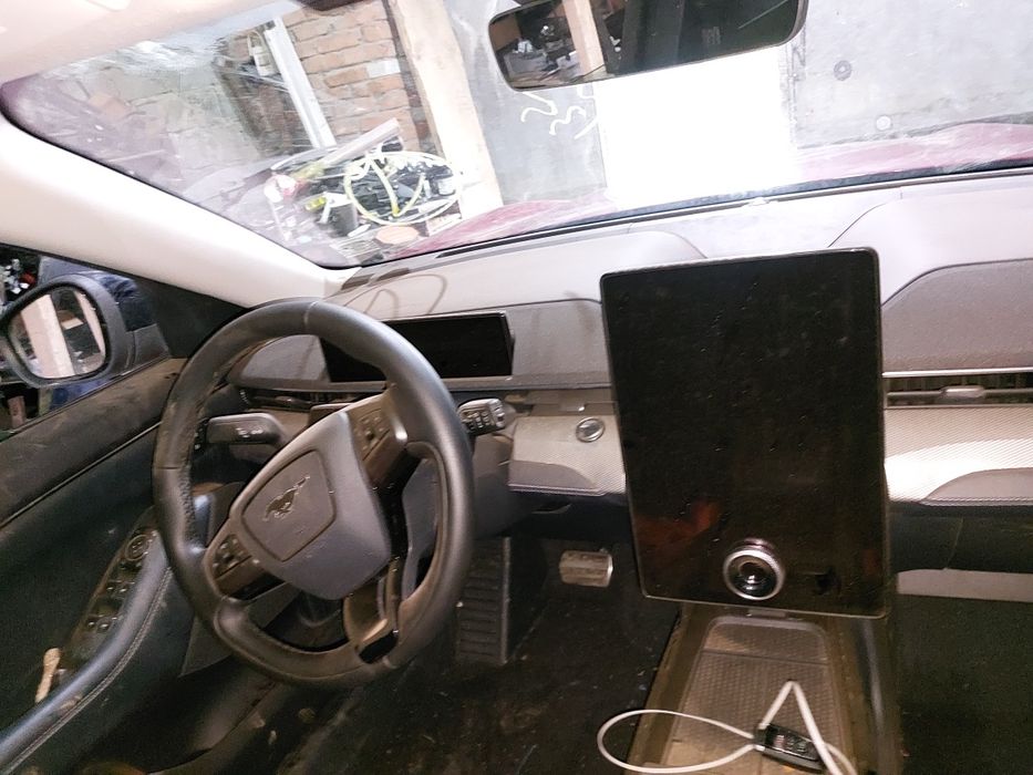 Подушка руля, торпеда  Ford Mustang mach-e