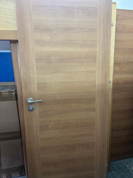 Drzwi wewnętrzne kompletne 10 szt.