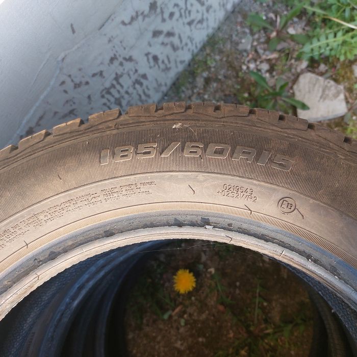 Sprzedam opony 185/60 R15