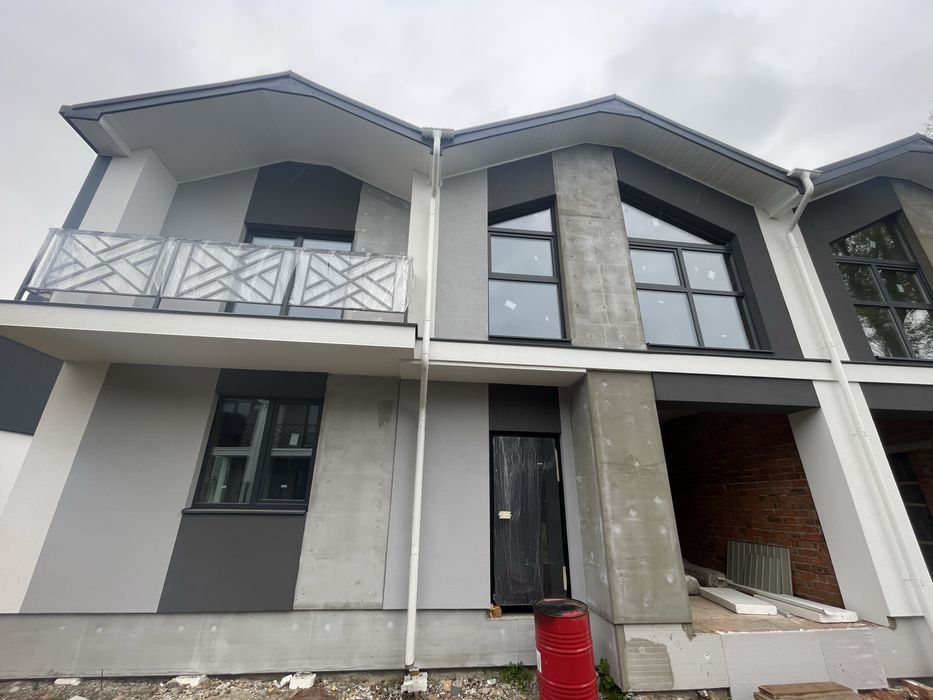 Вигідна пропозиція! Дуплекс готовий до ремонту