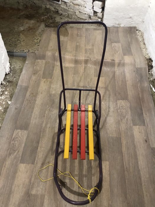 Санки з ручкою  санчата