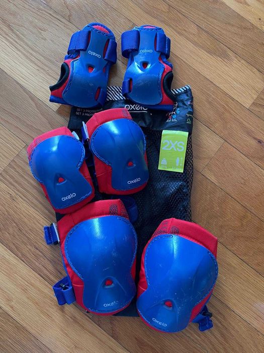 Skate Criança com proteções - Deeply Smurkles