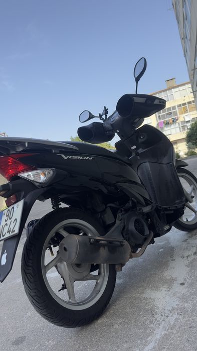 Vendo mota 2012.