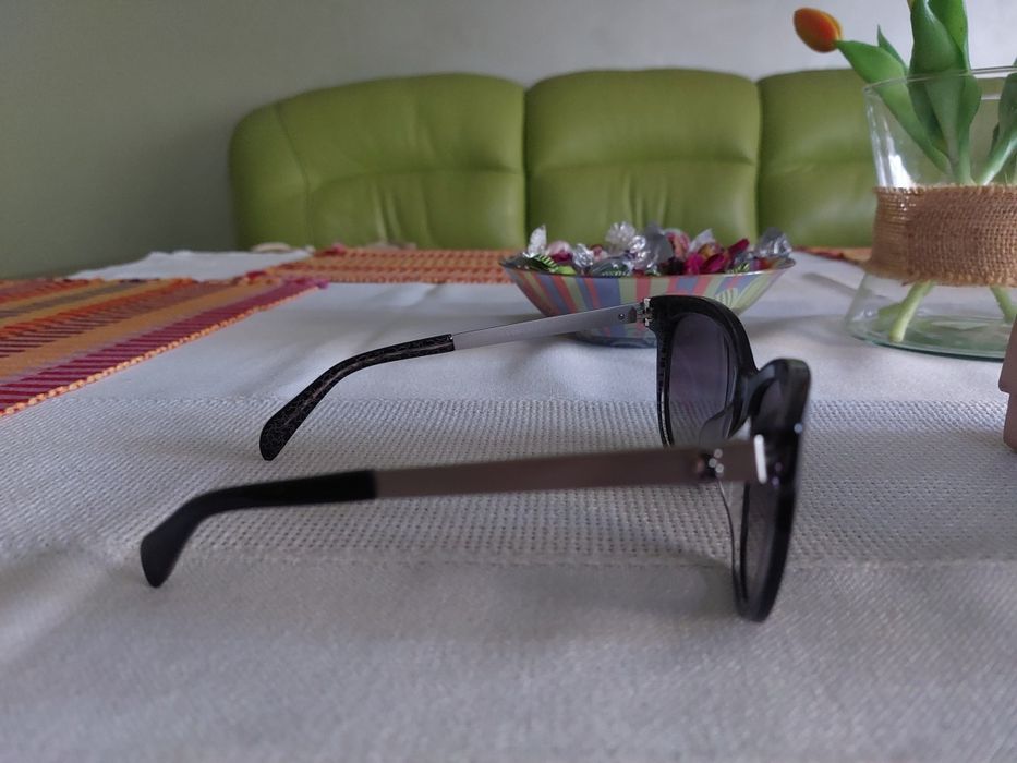 Oryginalne okulary przeciwsłoneczne  Tous