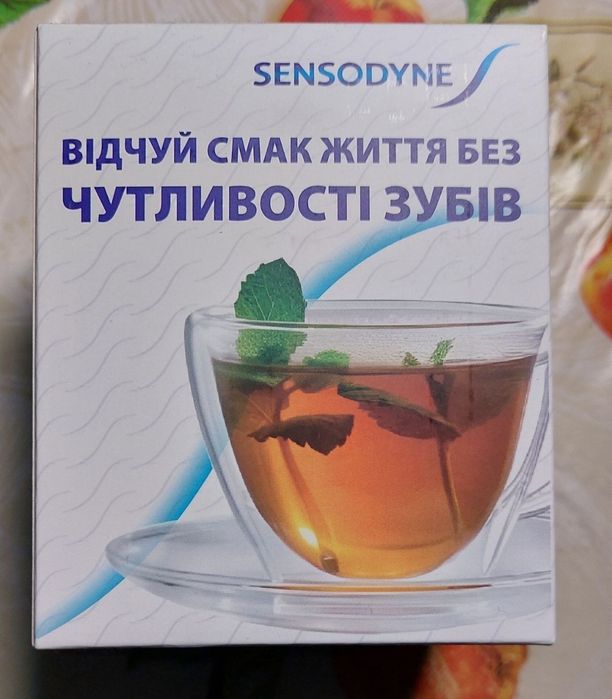 Подушка,  одеяло, кружка термо.