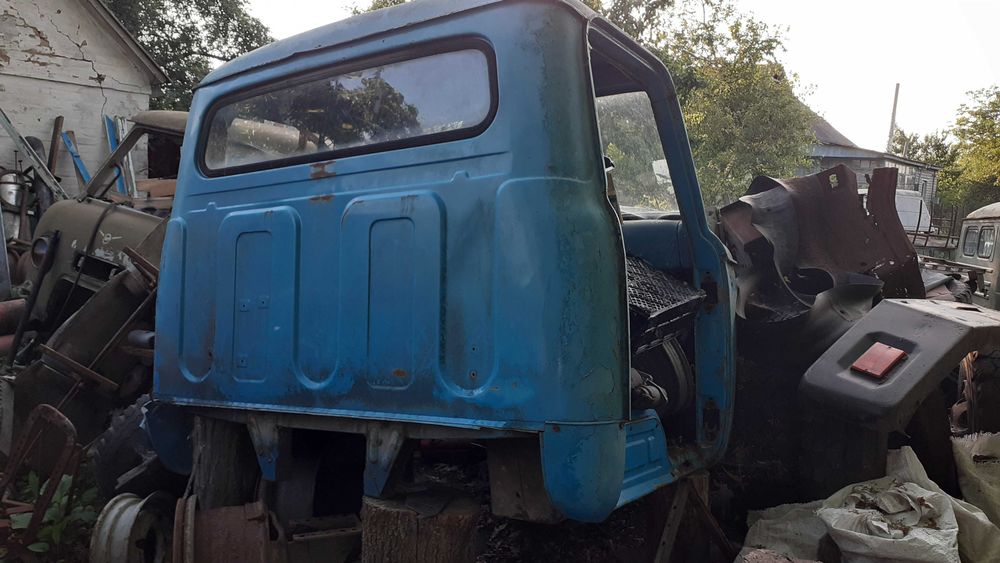 Кабіни -ГАЗ,ЗиЛ,Капоти,колеса