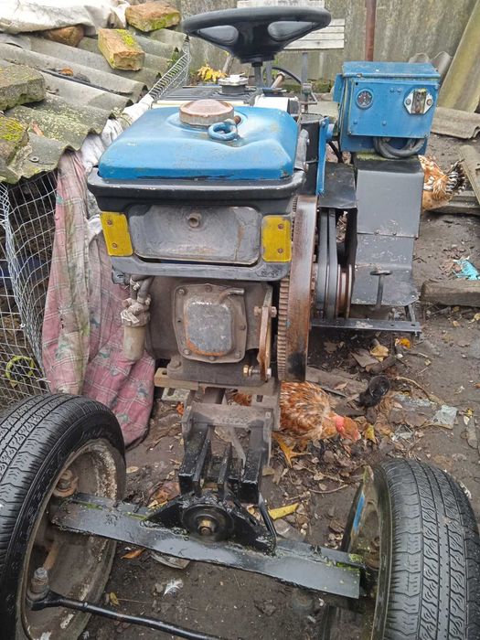 Міні трактор Зубр 12 лошадиних сил