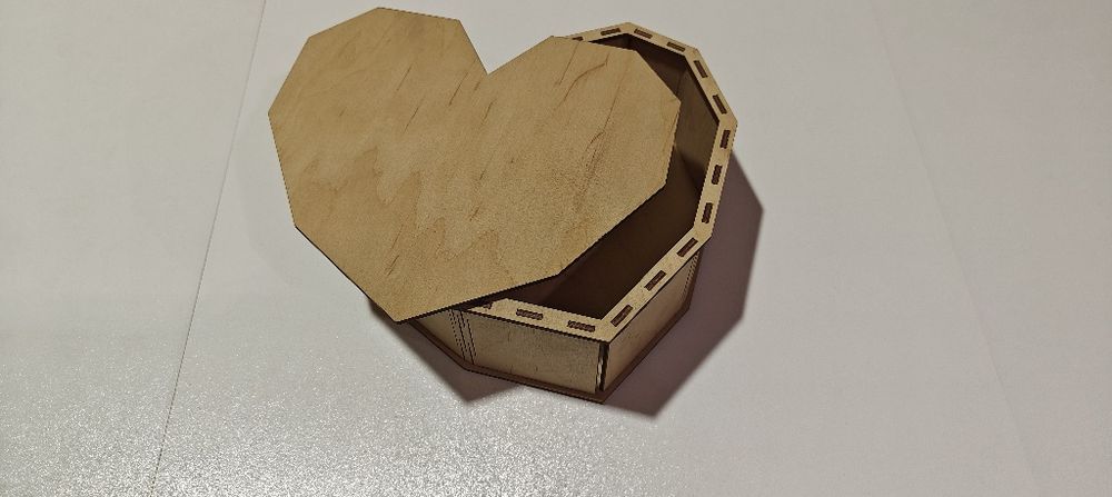 Коробки подарочные сердце