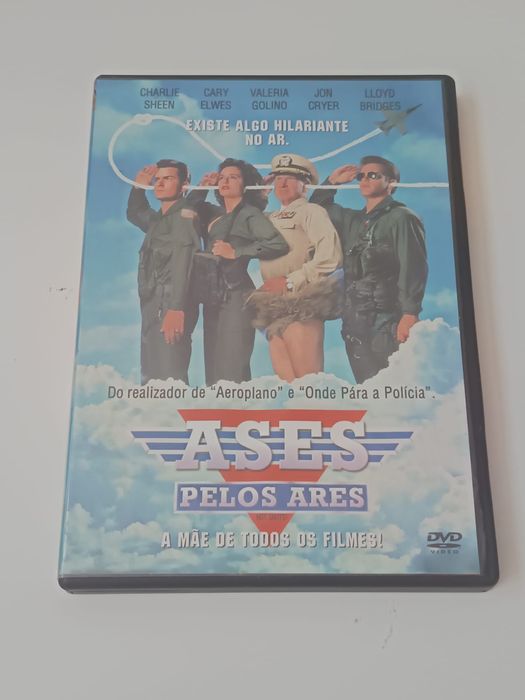 Ases pelos ares - charlie sheen