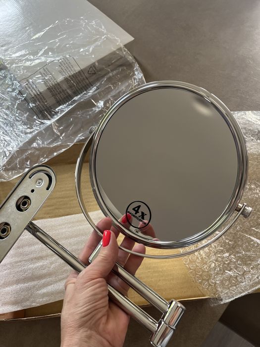 Зеркало косметическое с увеличением