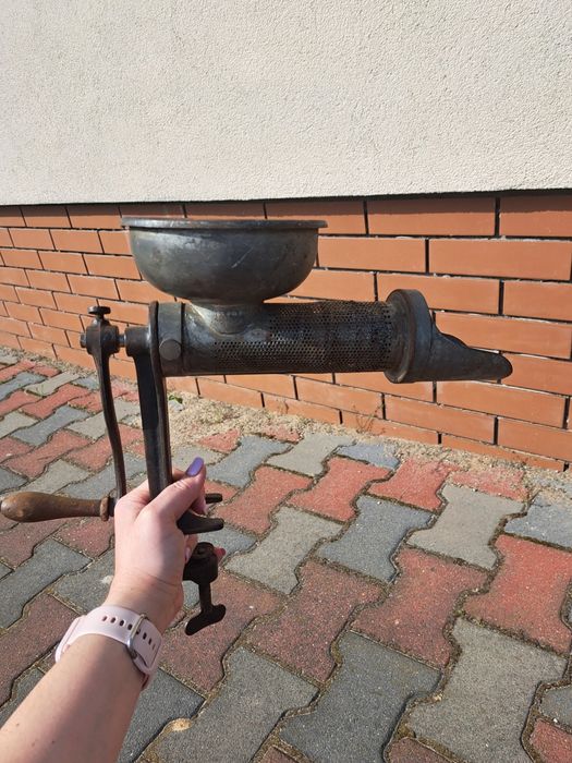 Wyciskarka do owoców, antyk, PRL, na kropkę!
