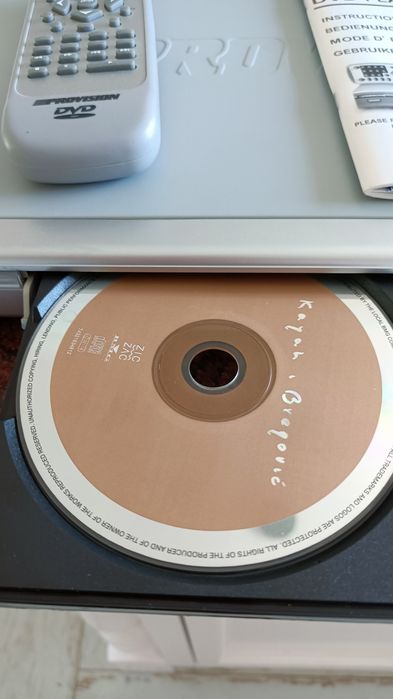 DVD Provision z pilotem