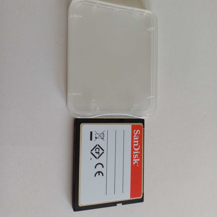 Cartão de Memória Compact Flash 128 GB Sandisk Extreme