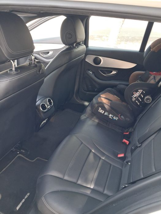 Mercedes-Benz C220d 4Matic Station 9G-TRONIC AMG Line