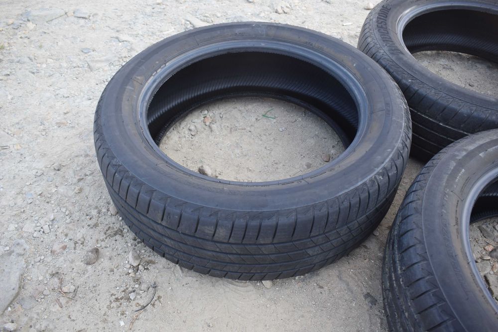 1X opona 225/55R19 BRIDGESTONE Turanza T005 19r. 6mm