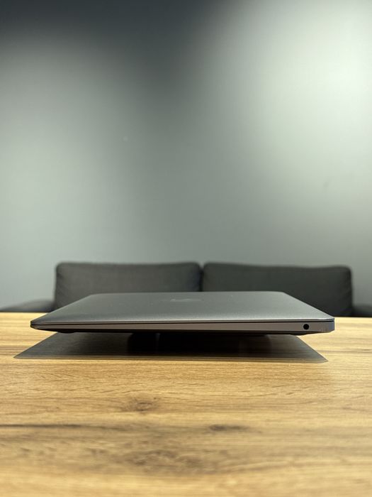 MacBook Air 13 2020 M1 8/256gb 8/7gpu !! Гарантія від магазину !!