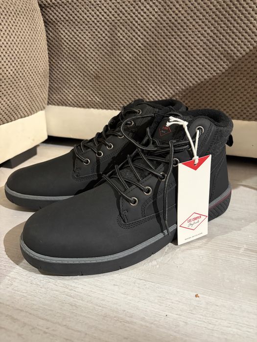 Eleganckie i ciepłe buty męskie