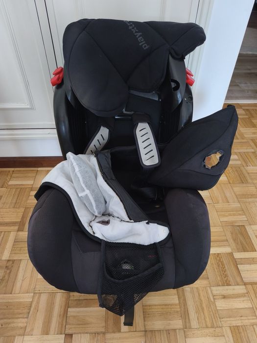 Cadeirinha automóvel para bebe