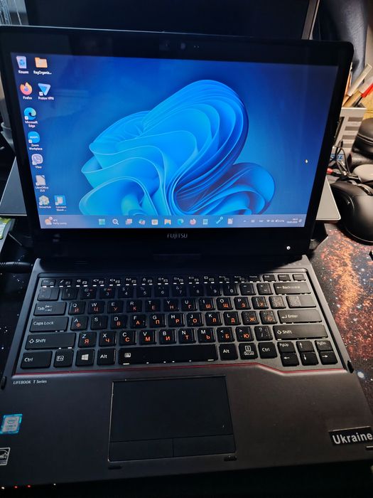 Fujitsu Lifebook t937 i5  16/256 +64 трансформер сенсор