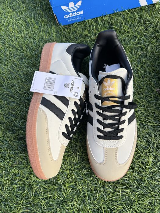 Тренд Кросівки жіночі шкіра Adidas Samba