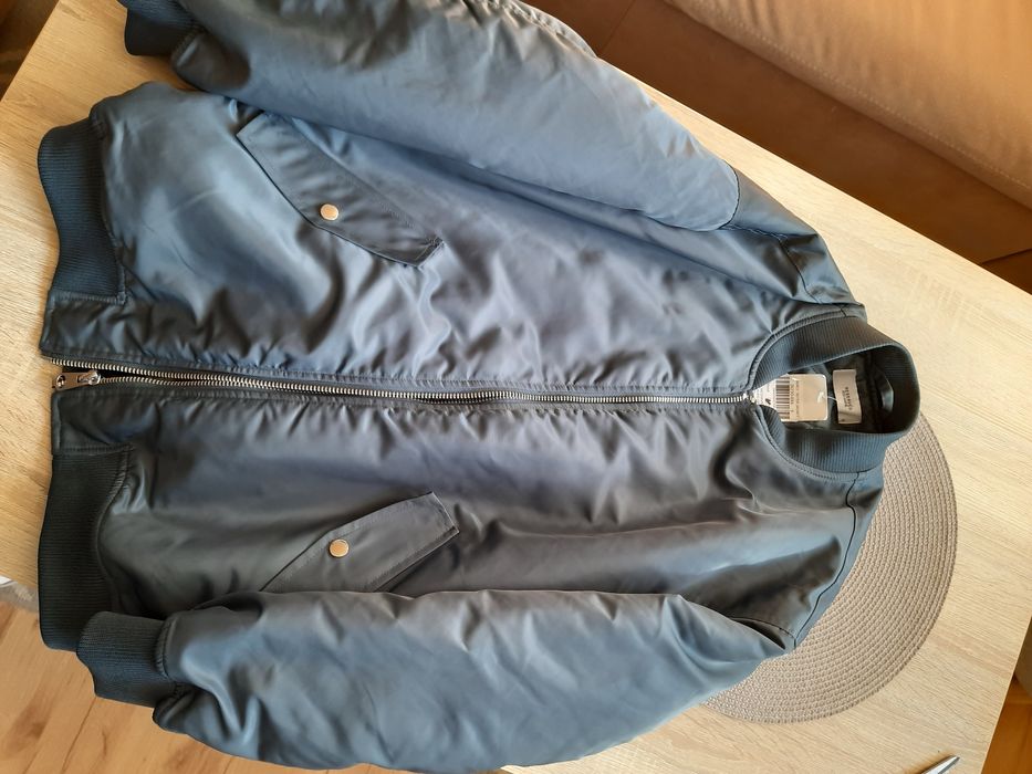 Kurtka bomberka Reserved S