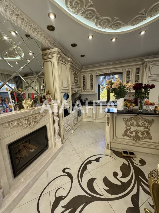 Елітний будинок у Совіньйоні —  життя преміум-класу