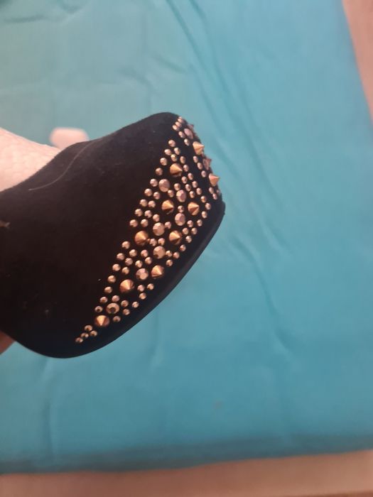 Buty czarne zamszowe cwieki