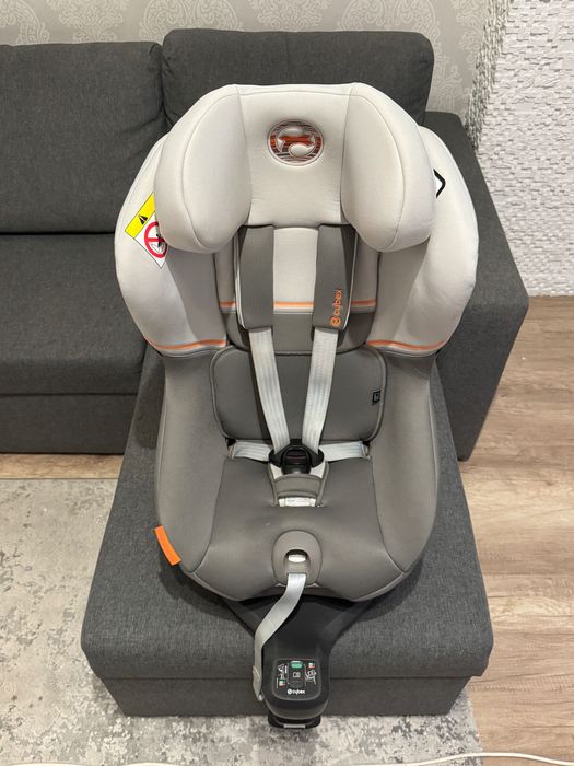 Автокрісло Cybex Sirona 360 105см 18кг