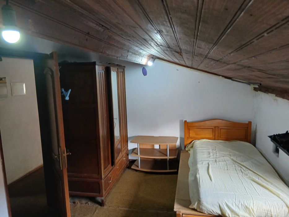 Arrenda-se / Aluga-se T2 Centro S.C.Dão