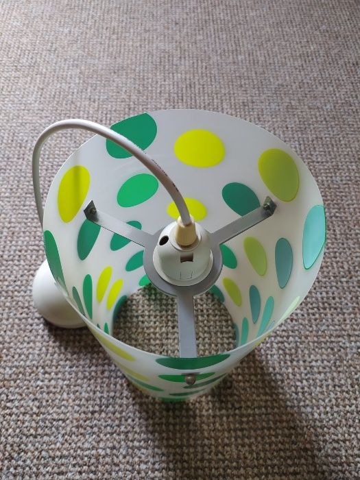 Żyrandol dziecięcy.