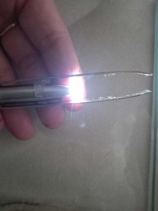 Пинцет с подсветкой