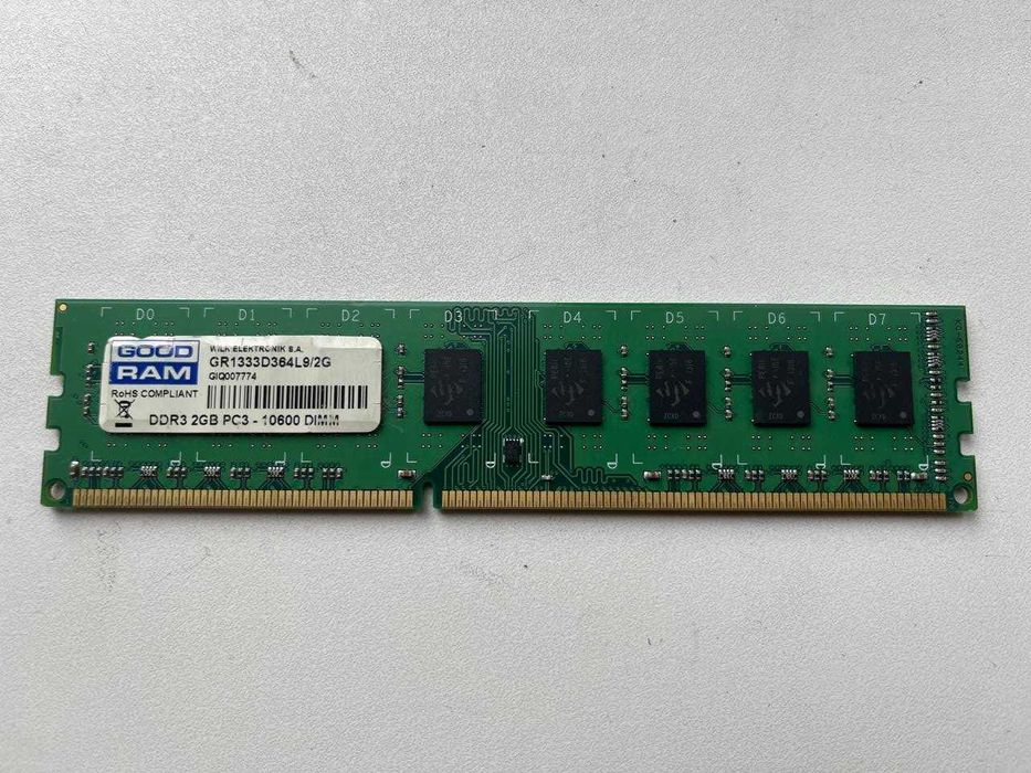 ОЗУ  DDR3 на 2gb
