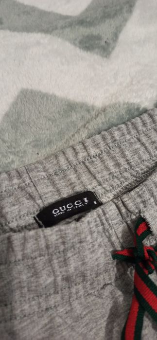 Штани Gucci сірі, М