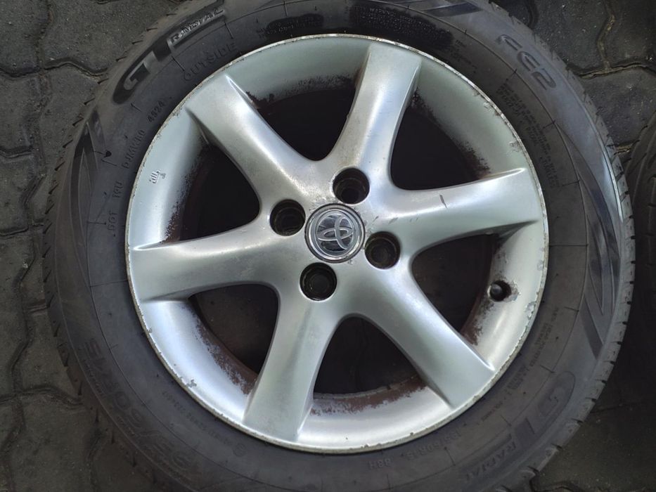 Jantes Toyota R15 Com Pneus 195/60 Furação 4X100