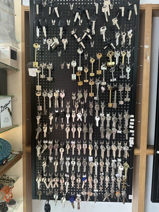 ключі виготовлення(Квартирні,домофонні,меблеві,автомобільні) Нива