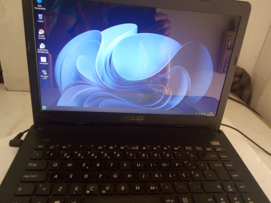 Portatil asus usado