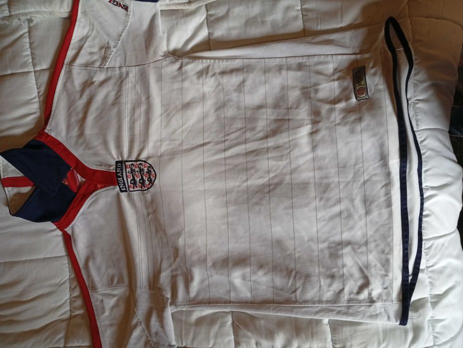 T-shirt seleção Inglaterra (bom estado)