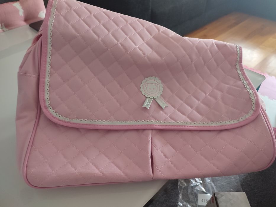 Mala maternidade mustela